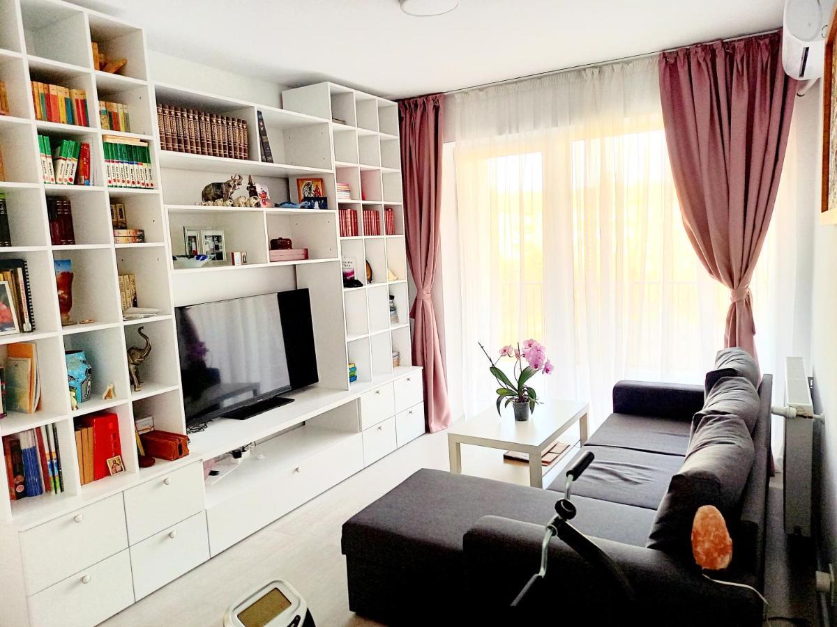 Lavanda Apartment Oradea Exterior photo